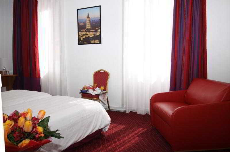 Le Clocher de Rodez Centre Gare Toulouse Habitación foto